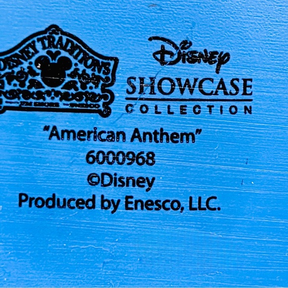 Disney Showcase Collection Mickey Mouse “American Anthem” Patriotic Figurine - Picture 7 of 7